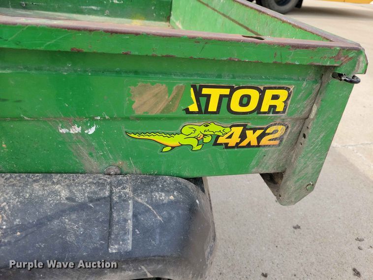 image for item DZ7350 1999 John Deere Gator utility vehicle