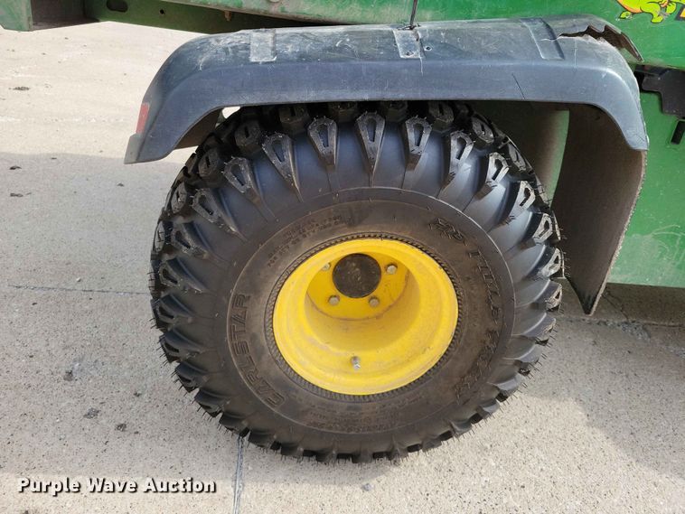 image for item DZ7350 1999 John Deere Gator utility vehicle