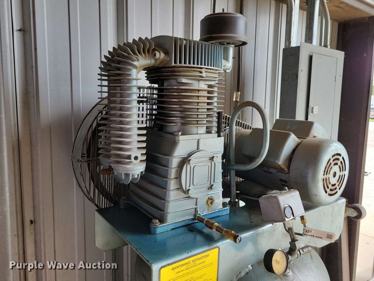 image for item DZ7351 1988 Flightway air compressor