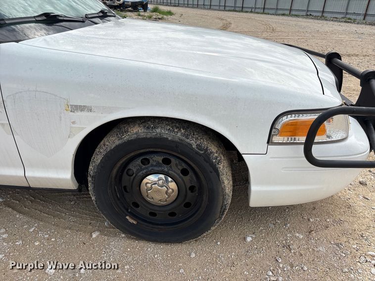 image for item EA6971 2010 Ford Crown Victoria Police Interceptor 