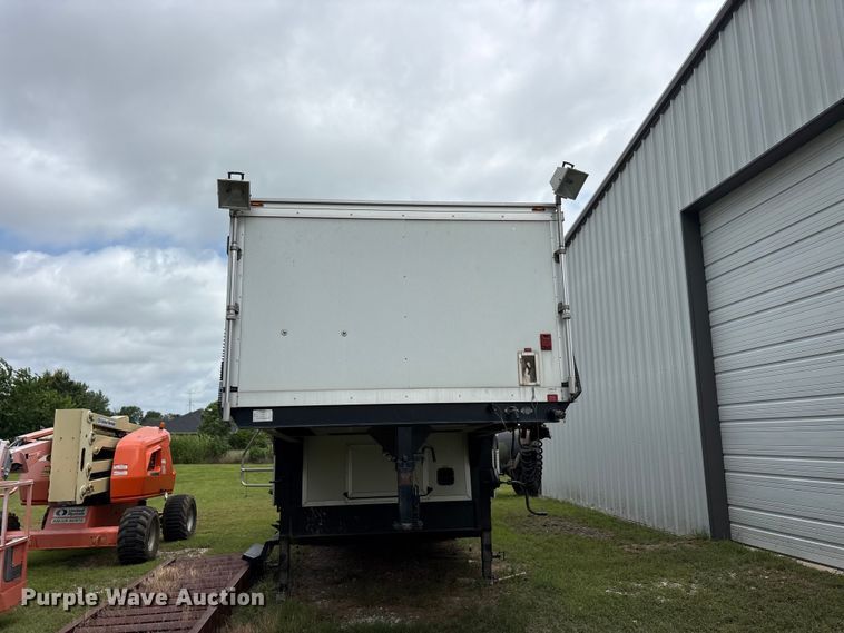 image for item EA7779 2006 Advanced NDT328 hazmat personnel wash trailer