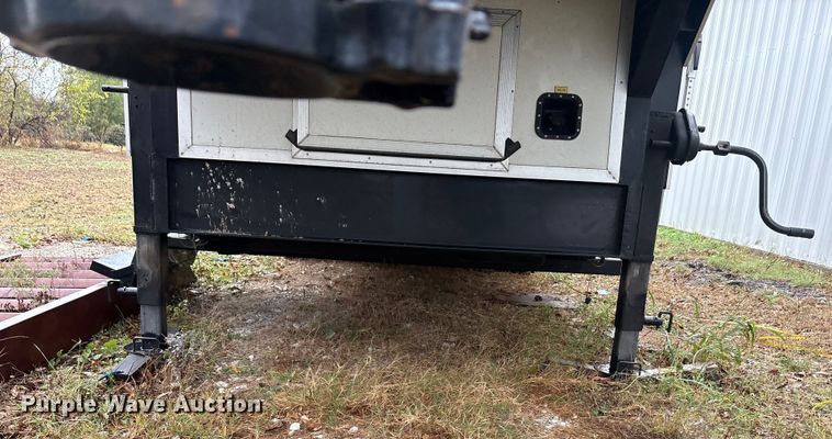 image for item EA7779 2006 Advanced NDT328 hazmat personnel wash trailer
