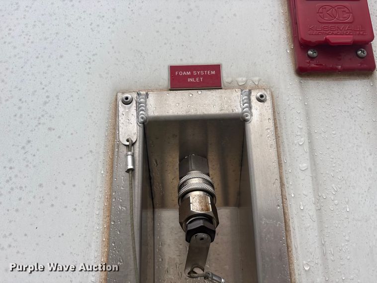 image for item EA7779 2006 Advanced NDT328 hazmat personnel wash trailer