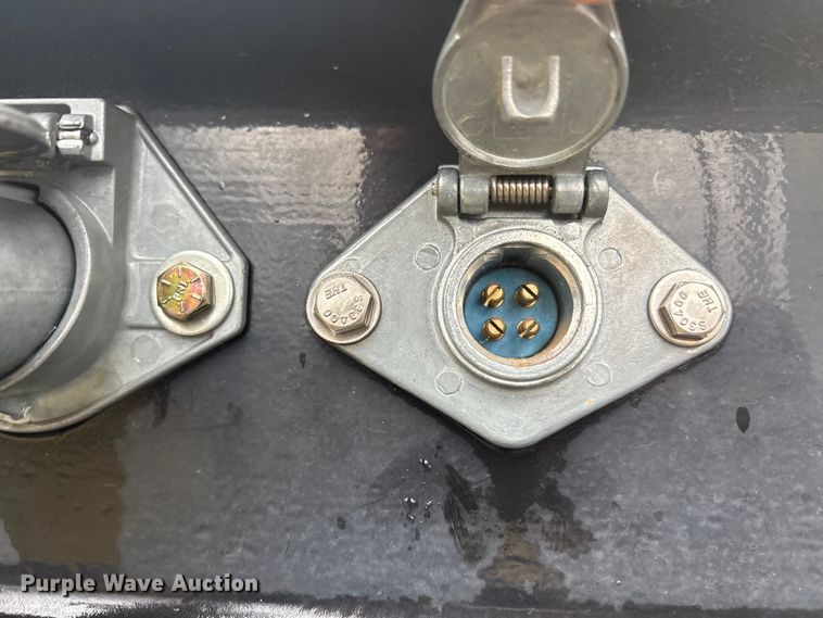 image for item EA7779 2006 Advanced NDT328 hazmat personnel wash trailer