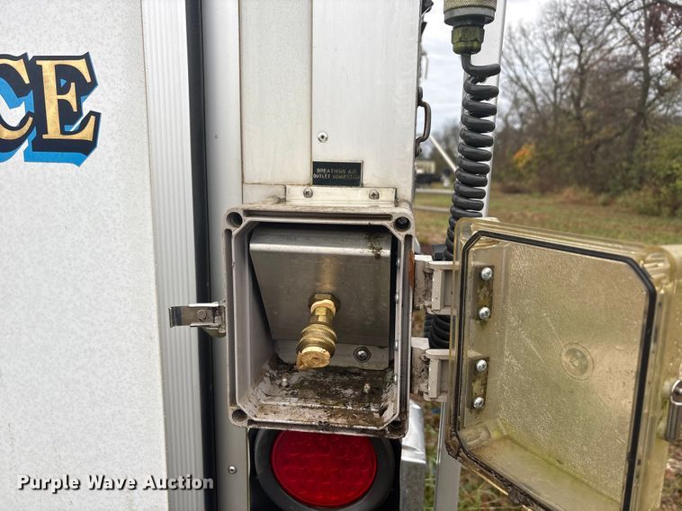 image for item EA7779 2006 Advanced NDT328 hazmat personnel wash trailer