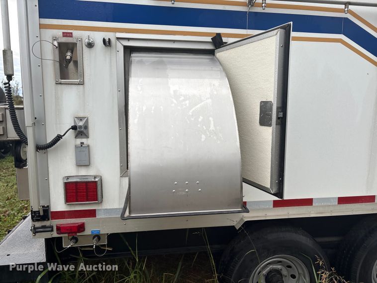 image for item EA7779 2006 Advanced NDT328 hazmat personnel wash trailer
