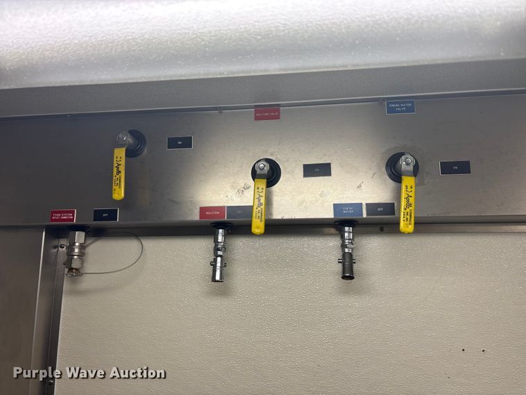 image for item EA7779 2006 Advanced NDT328 hazmat personnel wash trailer