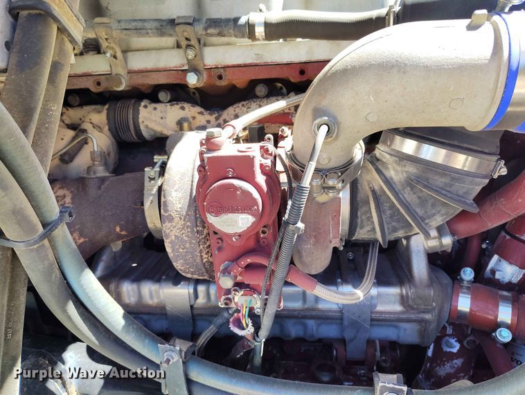 image for item ED0145 2014 Mack CHU613 semi truck