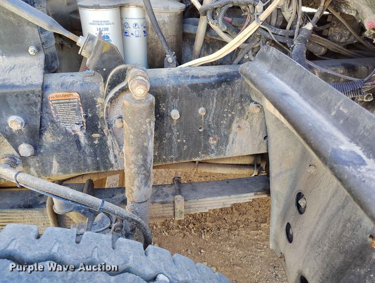 image for item ED0146 1999 Mack RD6 truck cab and chassis