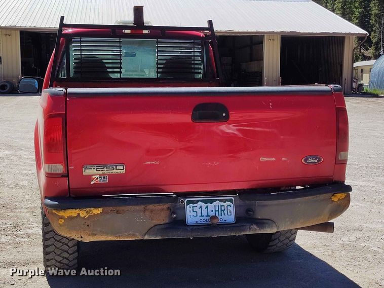 image for item ED0147 2006 Ford F250 Super Duty pickup truck