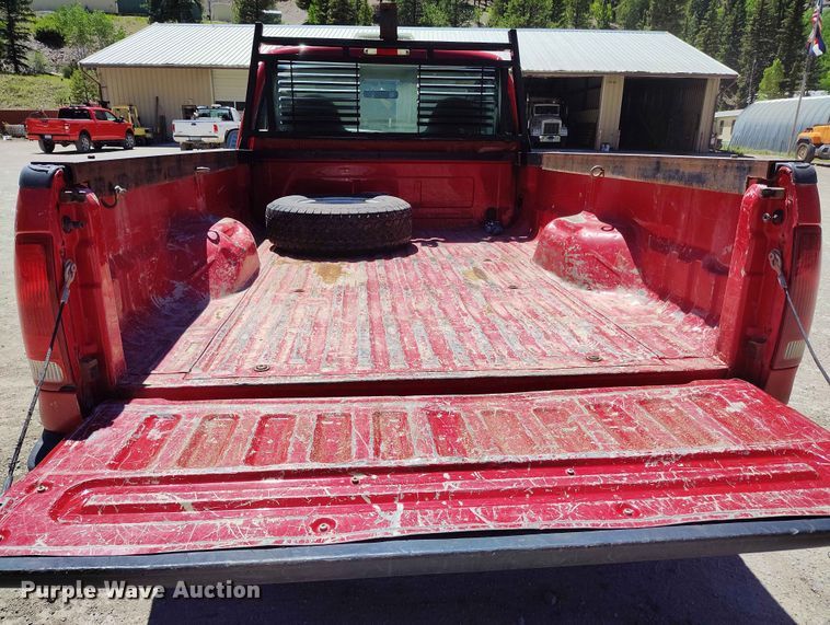 image for item ED0147 2006 Ford F250 Super Duty pickup truck