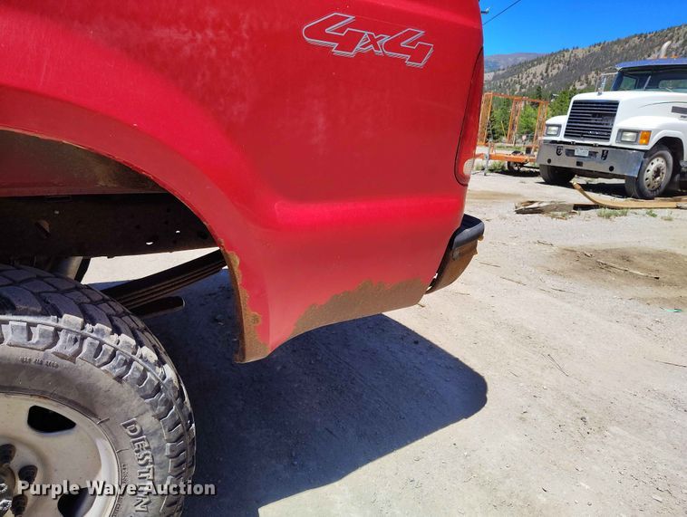 image for item ED0147 2006 Ford F250 Super Duty pickup truck