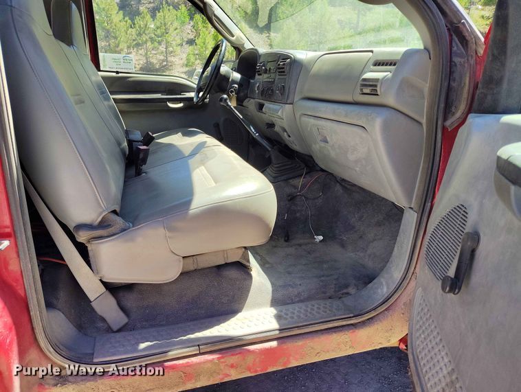 image for item ED0147 2006 Ford F250 Super Duty pickup truck