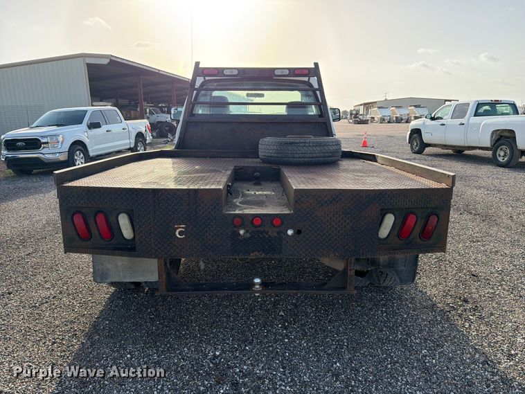 image for item ED5348 2005 Dodge Ram 3500 flatbed pickup truck