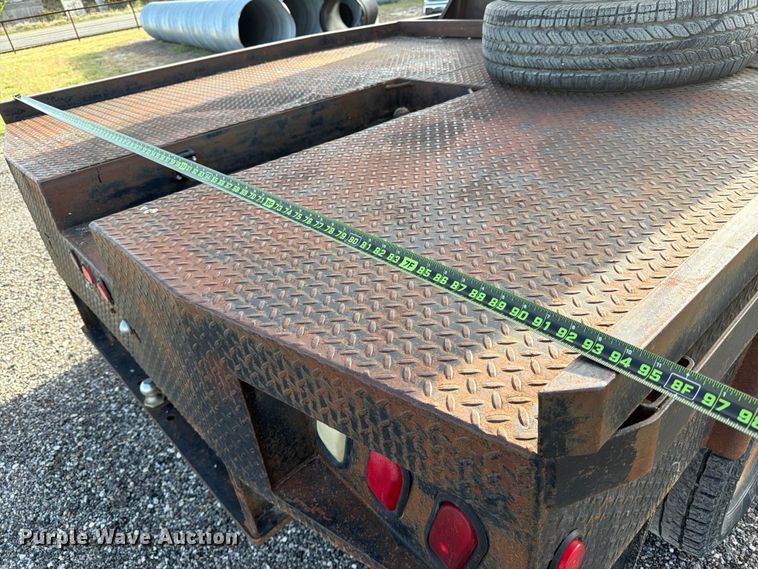 image for item ED5348 2005 Dodge Ram 3500 flatbed pickup truck