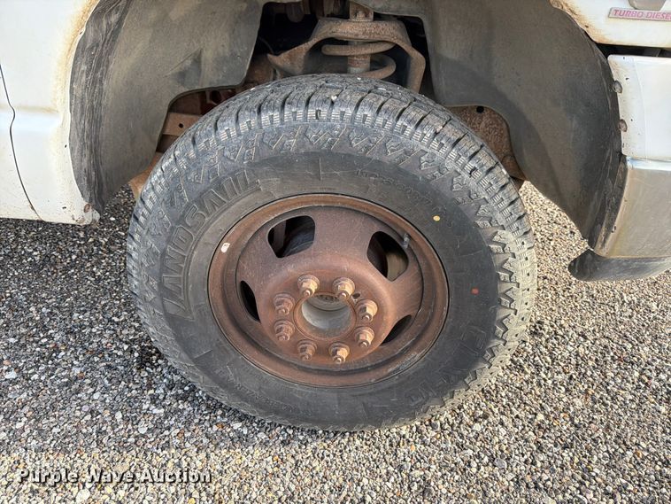 image for item ED5348 2005 Dodge Ram 3500 flatbed pickup truck