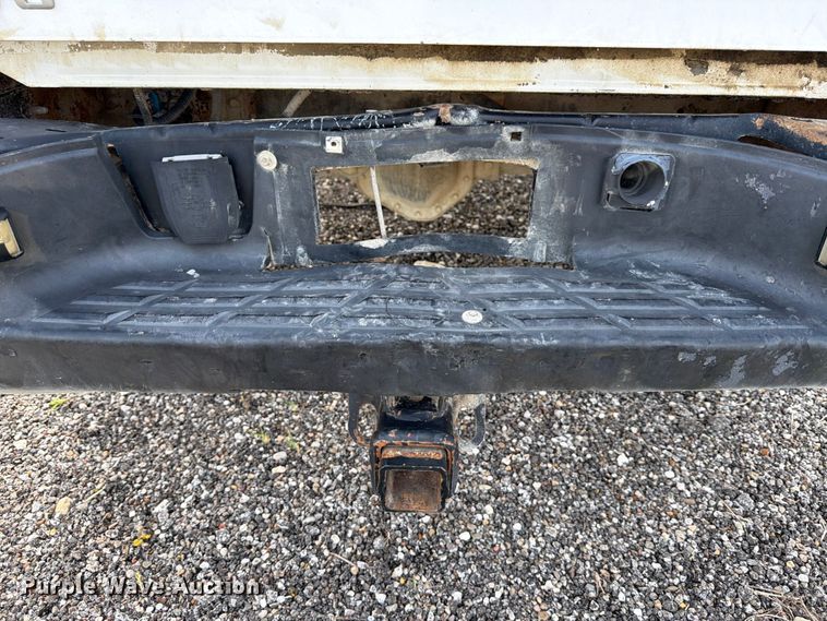 image for item ED5350 2007 Chevrolet Silverado 2500HD Crew Cab pickup truck