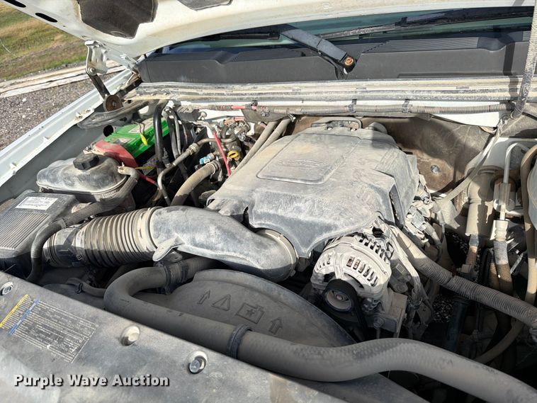 image for item ED5350 2007 Chevrolet Silverado 2500HD Crew Cab pickup truck