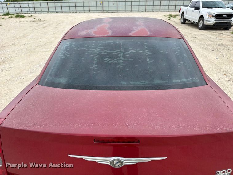 image for item ED5829 2010 Chrysler 300 