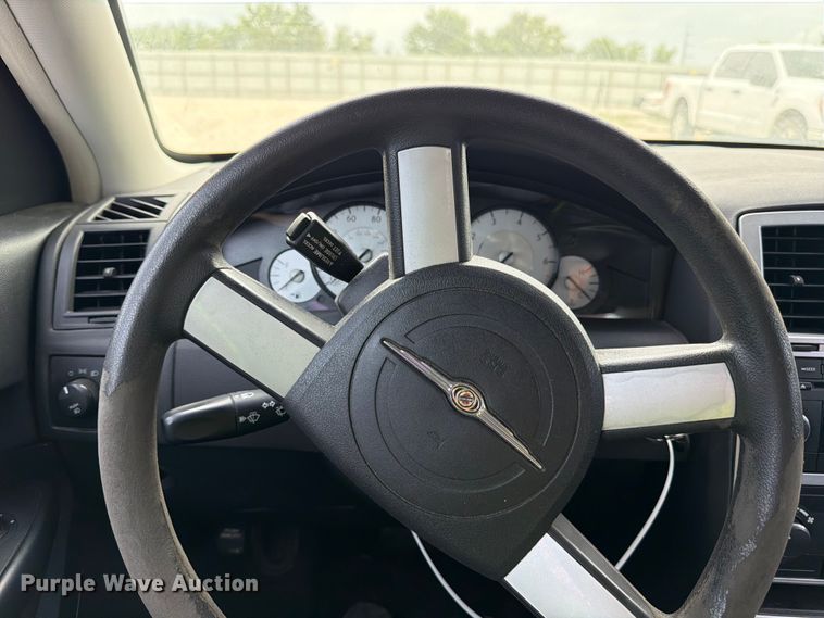 image for item ED5829 2010 Chrysler 300 