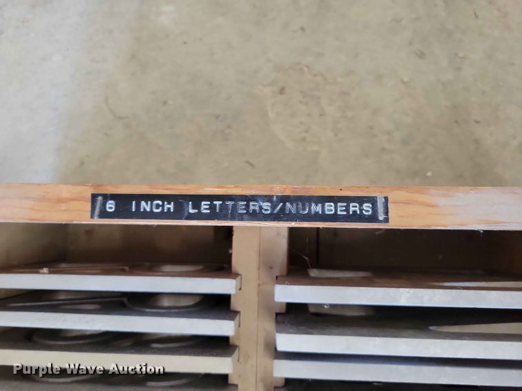 image for item EE1070 Cutaletter 1437 letter cutting machine