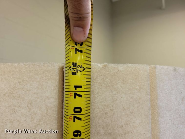 image for item EE1071 (7) wrestling mats