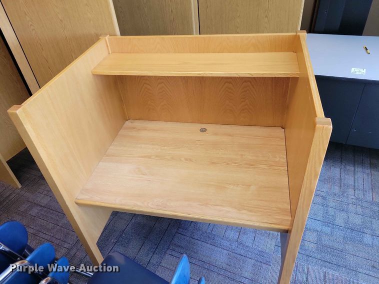 image for item EE1074 Furniture