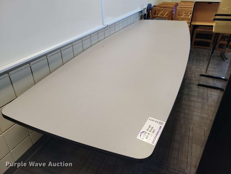 image for item EE1075 Conference table