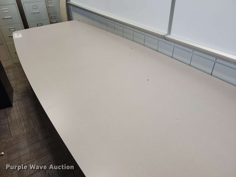 image for item EE1075 Conference table