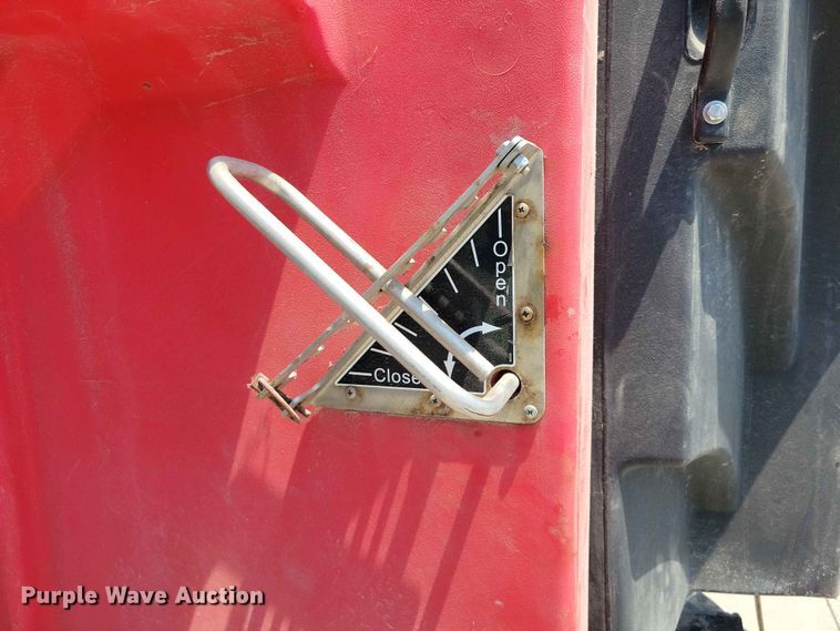 image for item EE1086 2015 Chevrolet  Silverado 2500HD dump bed pickup truck