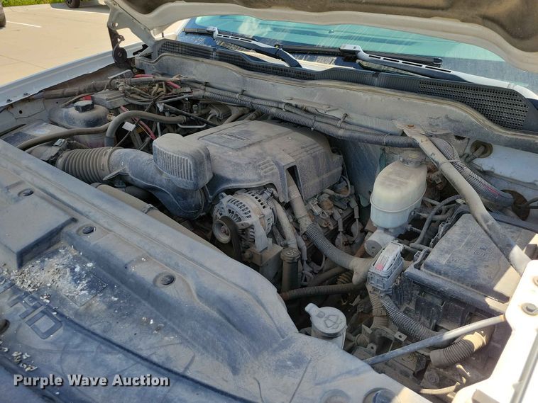 image for item EE1086 2015 Chevrolet  Silverado 2500HD dump bed pickup truck