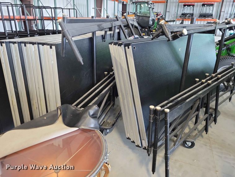 image for item EE1087 Music equipment