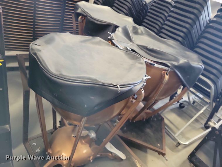 image for item EE1087 Music equipment
