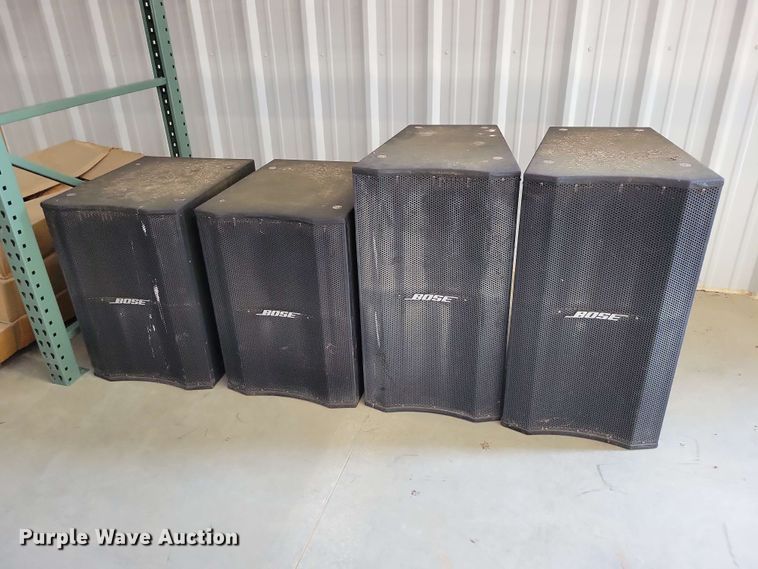 image for item EE1088 (4) Bose speakers
