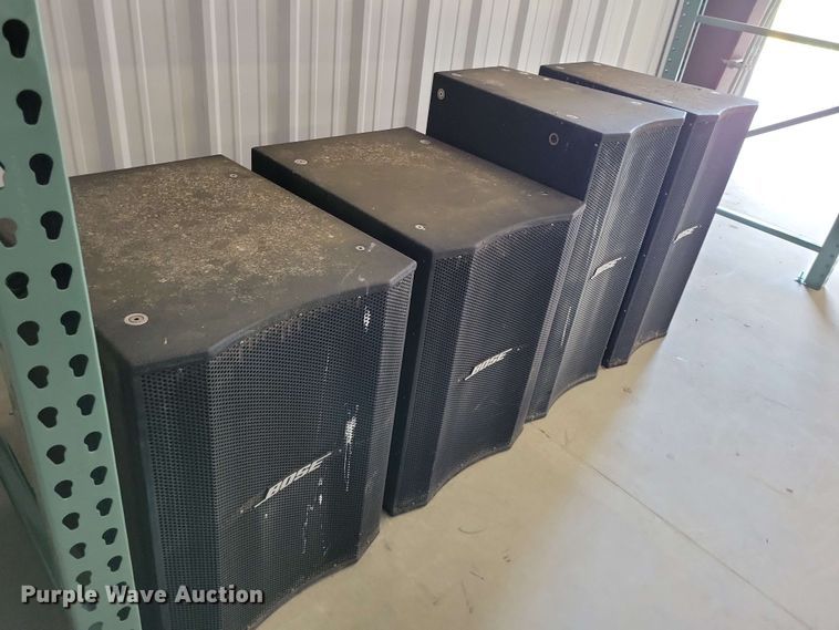 image for item EE1088 (4) Bose speakers