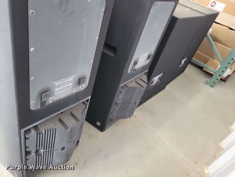 image for item EE1088 (4) Bose speakers