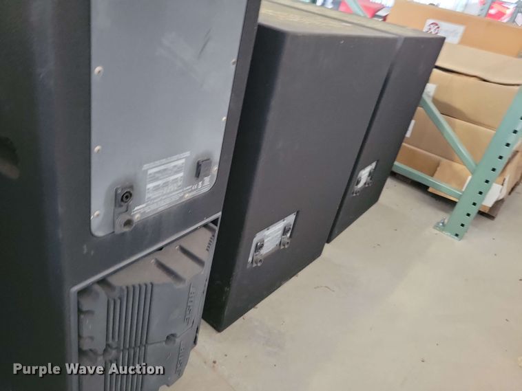 image for item EE1088 (4) Bose speakers
