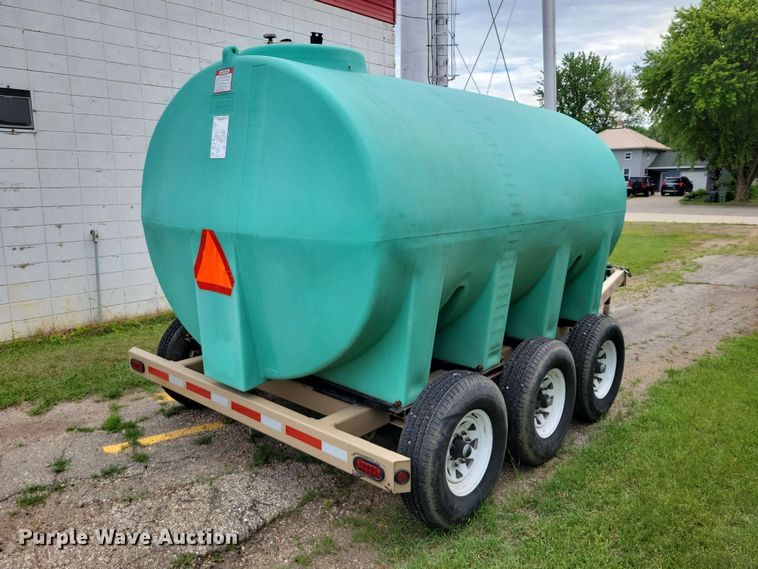 image for item EE1101 Tank trailer