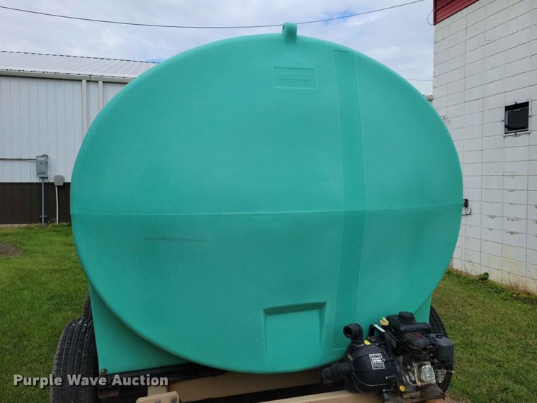 image for item EE1101 Tank trailer