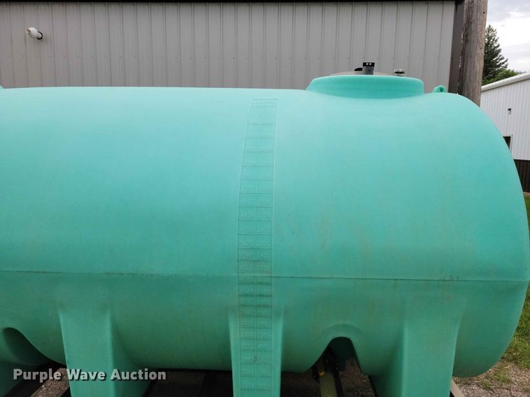 image for item EE1101 Tank trailer