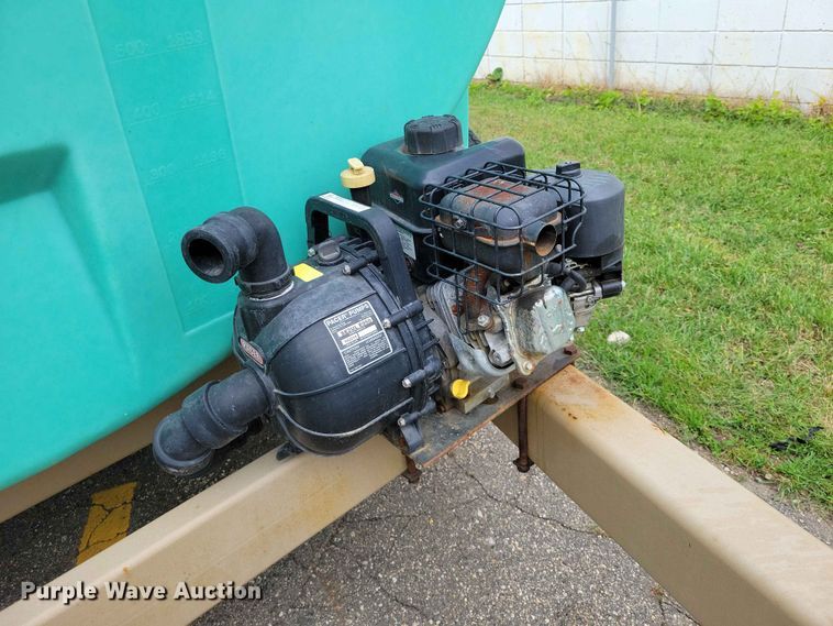 image for item EE1101 Tank trailer