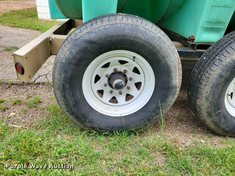 image for item EE1101 Tank trailer