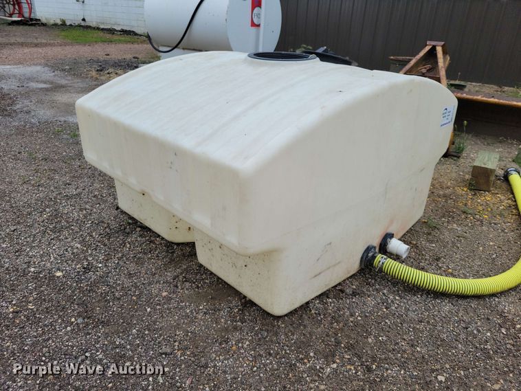 image for item EE1103 Poly tank