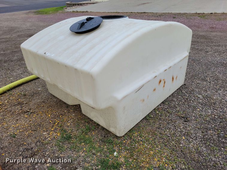 image for item EE1103 Poly tank