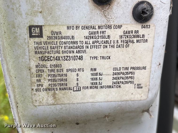 image for item EF1123 2003 Chevrolet Silverado 1500 pickup truck
