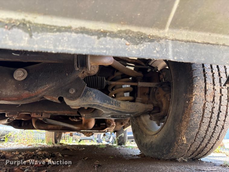 image for item EF1131 2005 Chevrolet Silverado 1500 Ext. Cab pickup truck