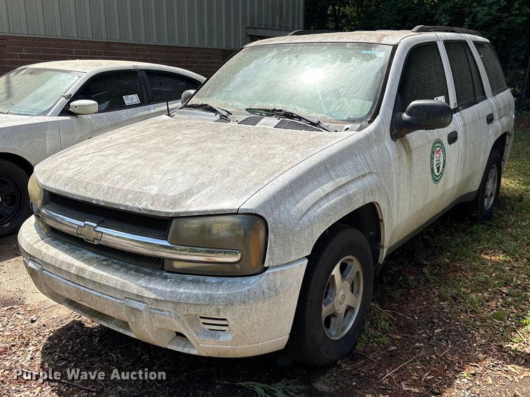 image for item EF1137 2004 Chevrolet Trailblazer SUV