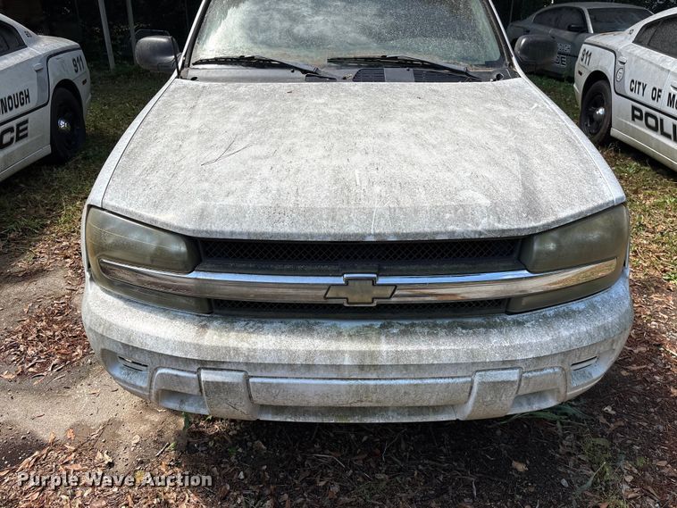 image for item EF1137 2004 Chevrolet Trailblazer SUV