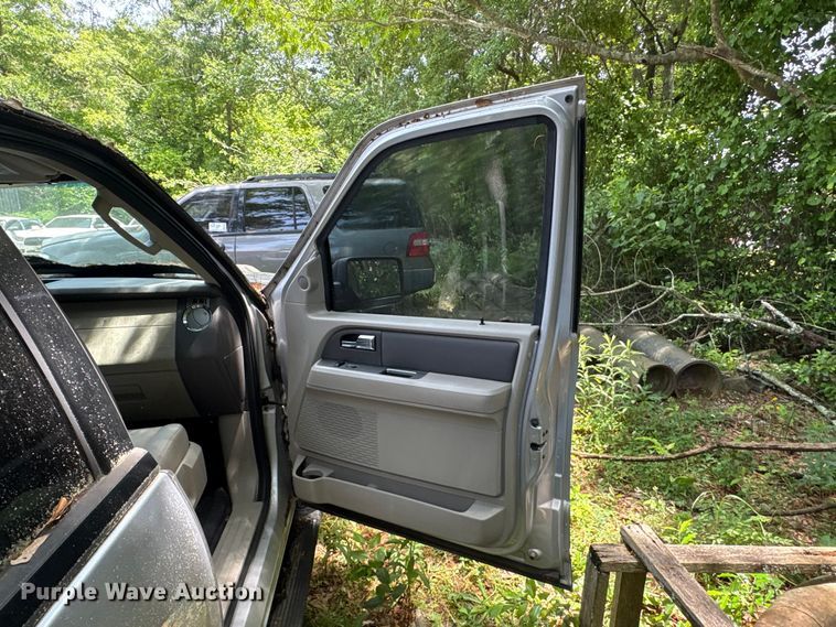 image for item EF1145 2011 Ford Expedition SUV