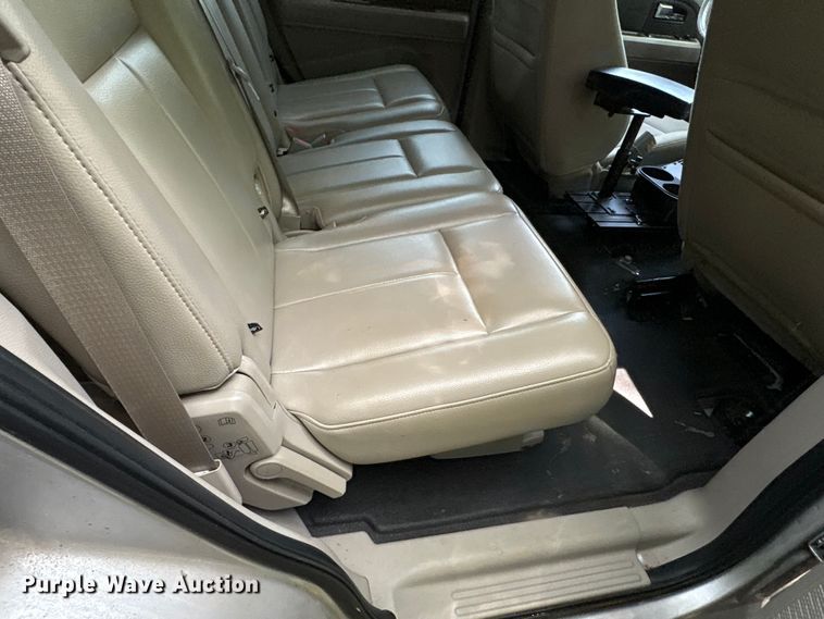image for item EF1145 2011 Ford Expedition SUV